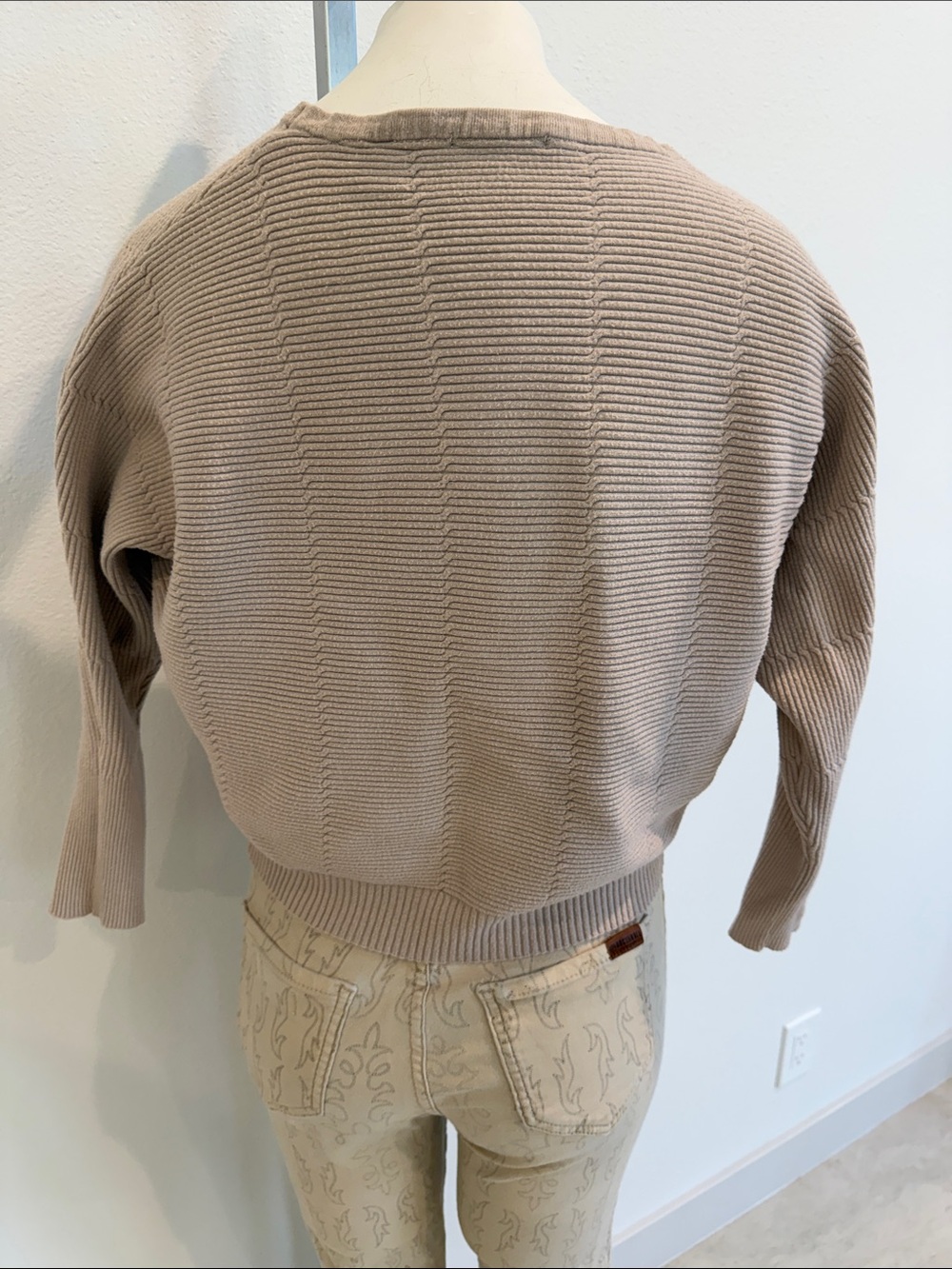 Set of 2 Tahari Women's Rust Ribbed Crewneck Sweater Sz M - Picture 4 of 8